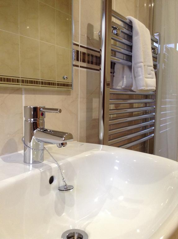 The Crown Hotel Mundford Zimmer foto
